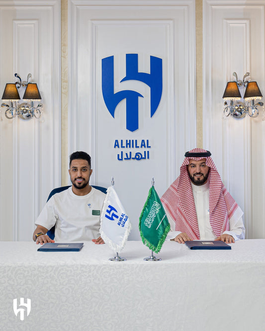 Salem Al-Dawsari Renews His Contract with Al Hilal Until 2027!